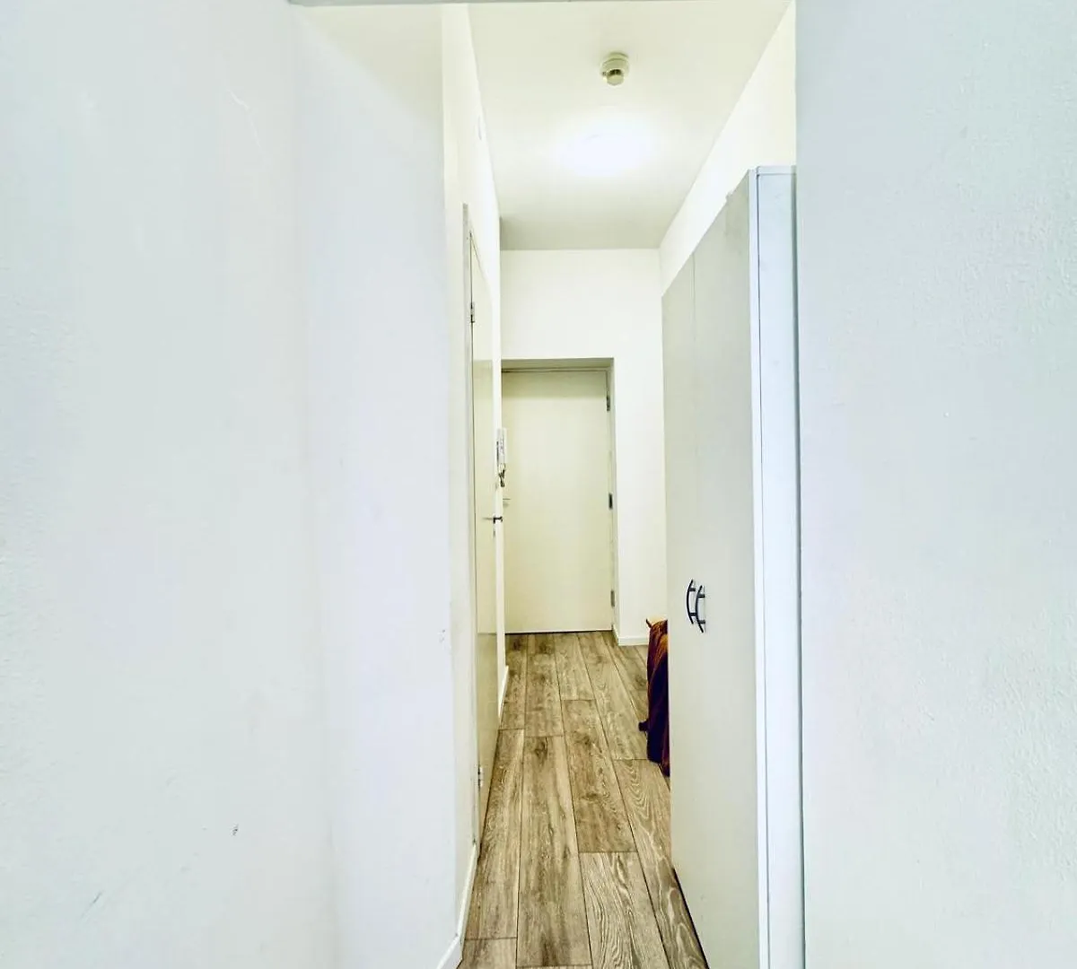 Cozy Studio Apt, 15-Min Drive To Schoenbrunn 维也纳 0*,