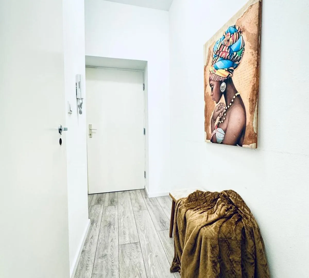 Cozy Studio Apt, 15-Min Drive To Schoenbrunn 维也纳